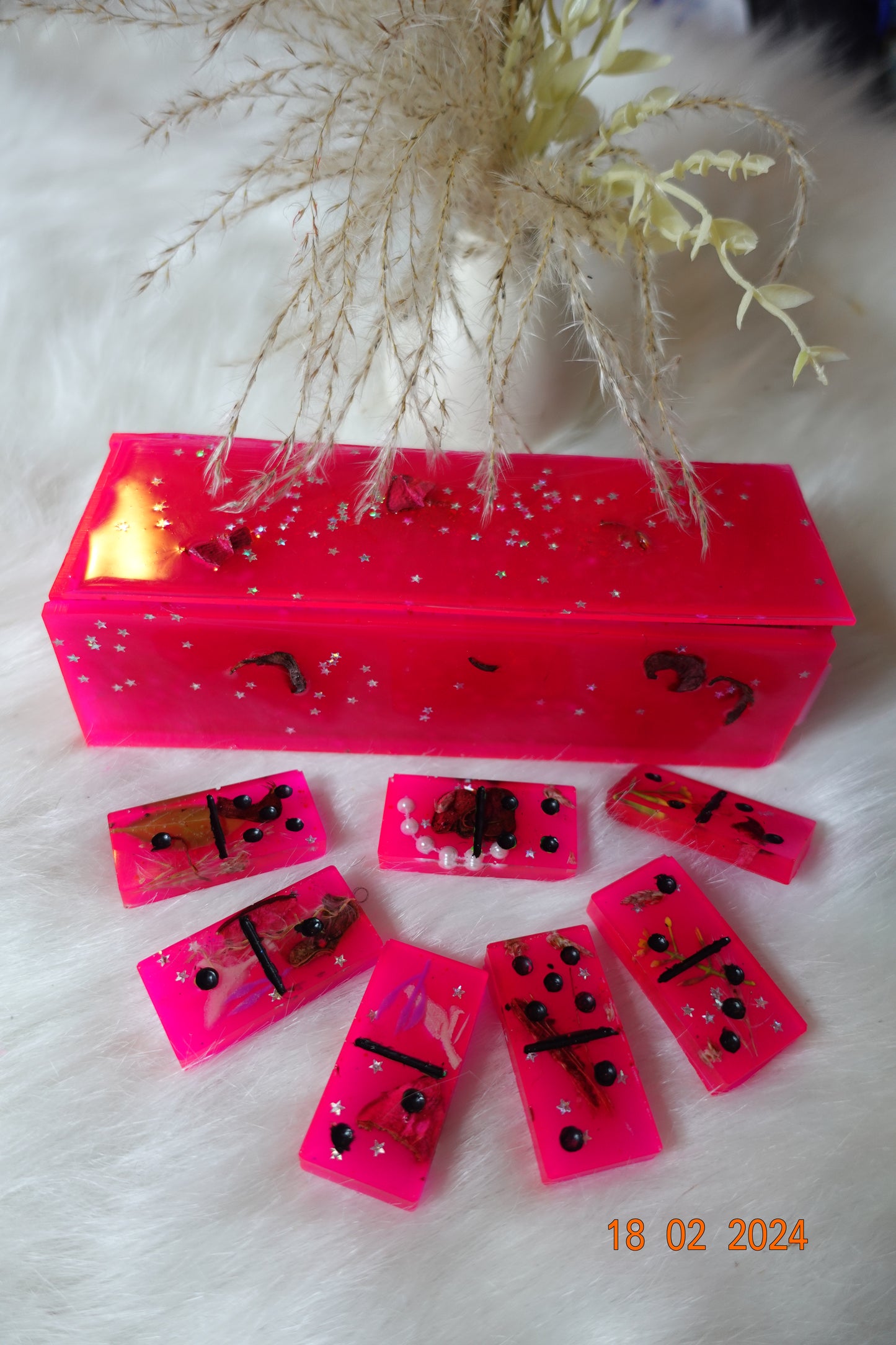 "Pink Elegance: Personalized Dominoes Standard Set"